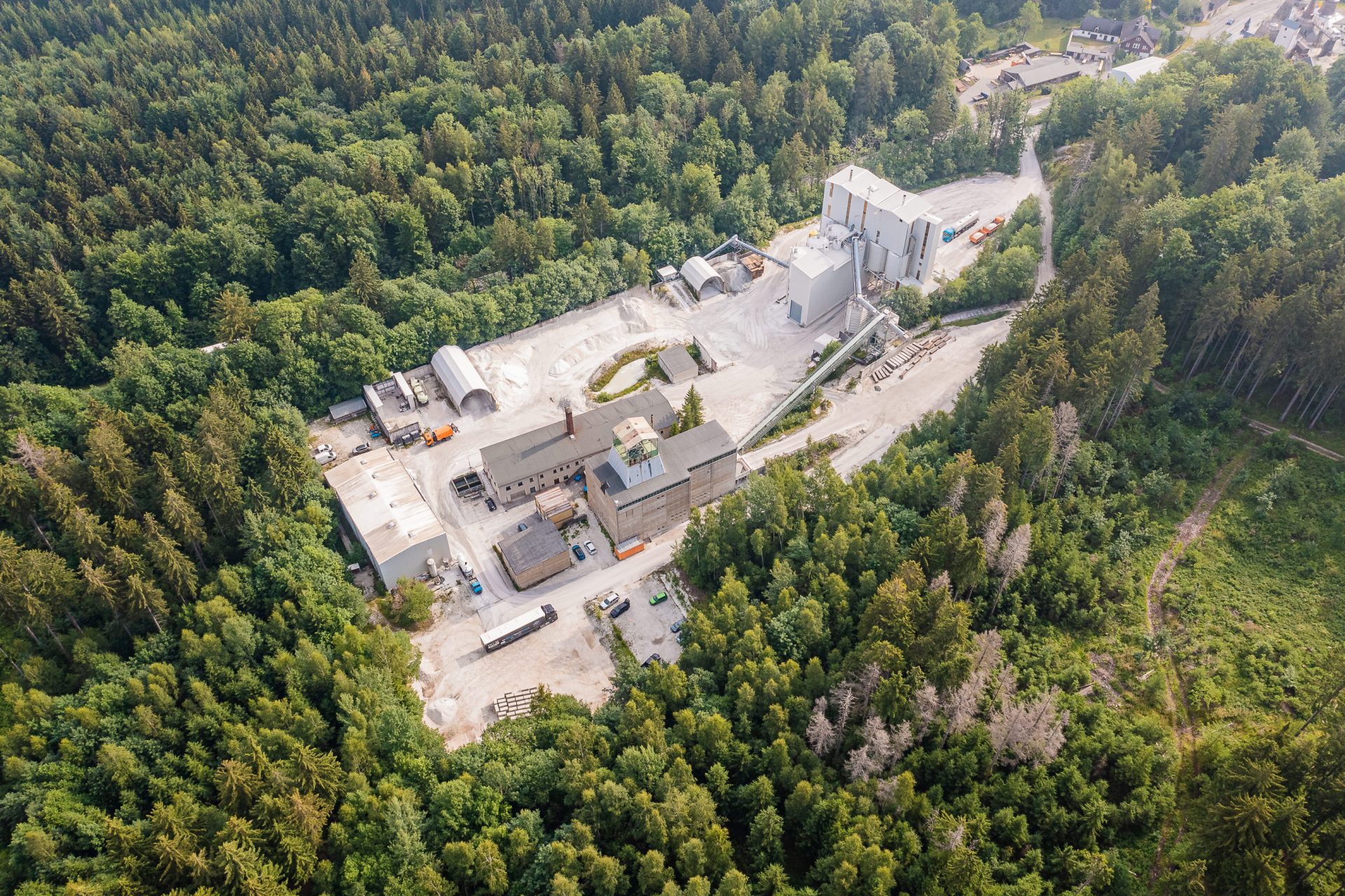 Geomin Industriemineralien Gmbh & Co. Kg www.philipgunkel.de